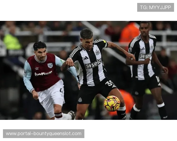 阿斯顿维拉控制比赛节奏，全场控球率超过六成