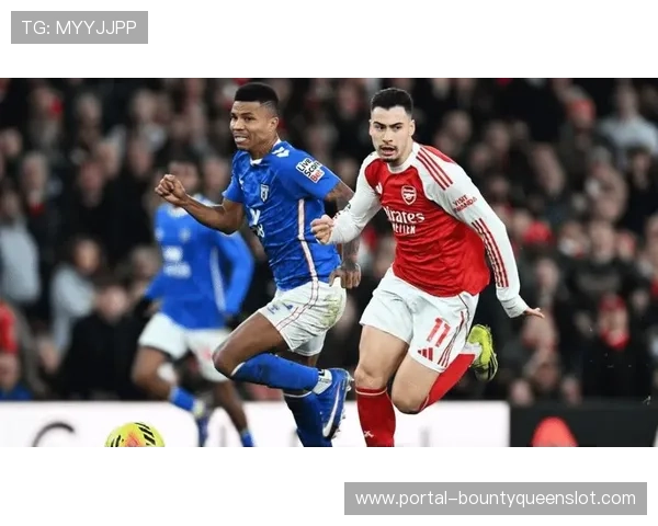 马丁内利：约克雷斯现在欠我一个球了